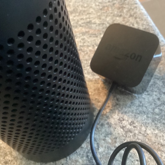 Amazon Tower..Echo - Picture 2 of 3